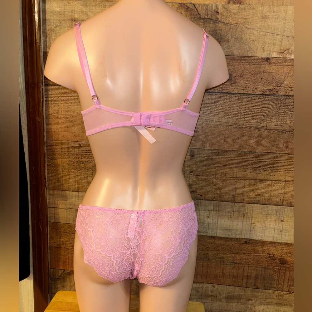 🎀Victoria's Secret Dream Angels Floral Bra & Panty Set - Picture 4 of 10